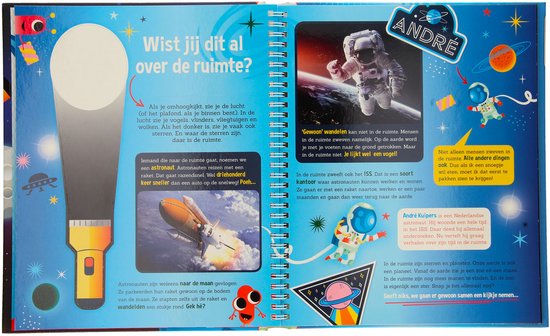 Zaklampboek - Speuren in de ruimte