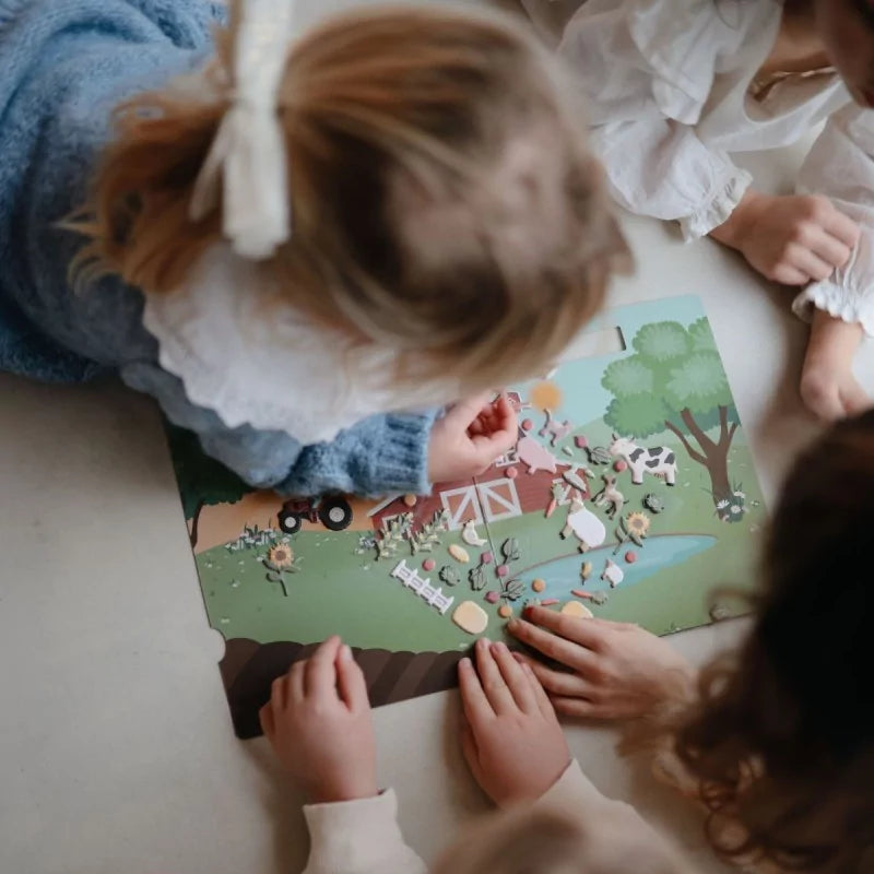 Mushie herbruikbaar stickerboek - boerderij