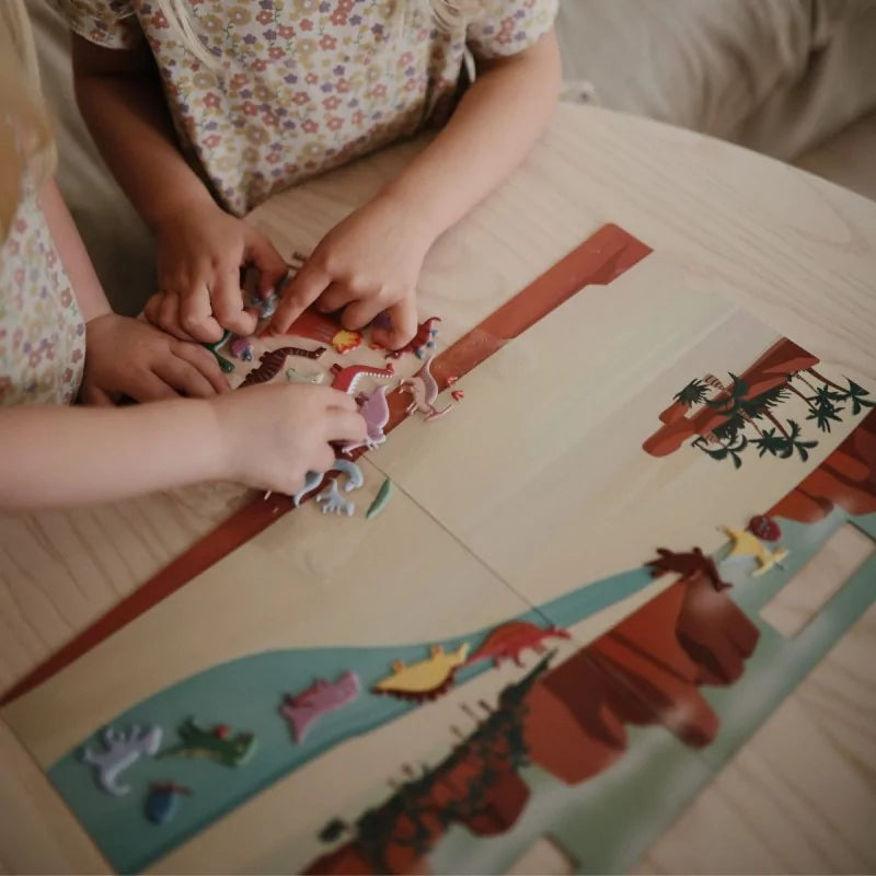 Mushie herbruikbaar stickerboek - dinosaurussen